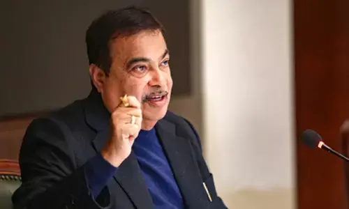 केंद्रीय मंत्री नितिन गडकरी का जन्मदिन: सीएम योगी, नायब सैनी समेत कई नेताओं ने दी बधाई केंद्रीय मंत्री नितिन गडकरी का जन्मदिन: सीएम योगी, नायब सैनी समेत कई नेताओं ने दी बधाई