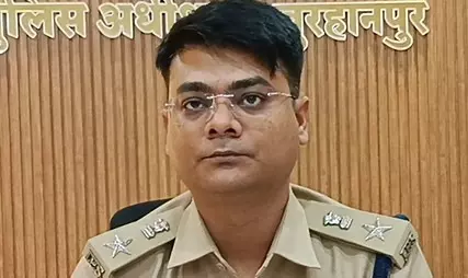 महाराष्ट्र पुलिस ने युवती को मान लिया था मृत, मध्य प्रदेश में जिंदा मिलने पर हत्या के मामले में आया बड़ा मोड़ महाराष्ट्र पुलिस ने युवती को मान लिया था मृत, मध्य प्रदेश में जिंदा मिलने पर हत्या के मामले में आया बड़ा मोड़
