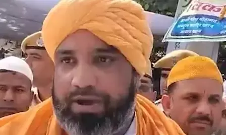 ईद उल अजहा पर मौलाना मुमताज अहमद कासमी और सैयद नसीरुद्दीन चिश्ती ने दिया भाईचारे का संदेश ईद उल अजहा पर मौलाना मुमताज अहमद कासमी और सैयद नसीरुद्दीन चिश्ती ने दिया भाईचारे का संदेश