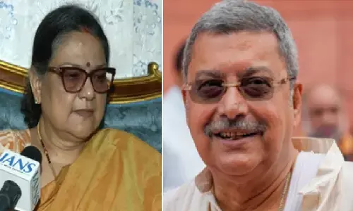 टीएमसी में गहराया संकट, काकोली घोष ने कल्याण बनर्जी पर लगाए गंभीर आरोप, स्पीकर से की शिकायत टीएमसी में गहराया संकट, काकोली घोष ने कल्याण बनर्जी पर लगाए गंभीर आरोप, स्पीकर से की शिकायत