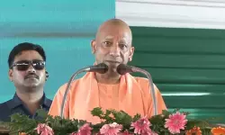 अब खुली जीप में पिस्टल लहराकर कोई माफिया किसी हिंदू को नहीं धमका सकता- सीएम योगी