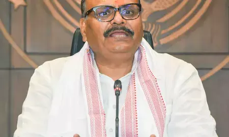 यूपी :उपमुख्यमंत्री ब्रजेश पाठक का अखिलेश पर पलटवार, बोले-संवाद से डरते हैं झूठ के सौदागर यूपी :उपमुख्यमंत्री ब्रजेश पाठक का अखिलेश पर पलटवार, बोले-संवाद से डरते हैं झूठ के सौदागर