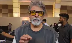 दीपक तिजोरी ने राहुल रॉय को लेकर फैली अफवाहों पर लगाया विराम, बोले- वह बिल्कुल स्वस्थ हैं दीपक तिजोरी ने राहुल रॉय को लेकर फैली अफवाहों पर लगाया विराम, बोले- वह बिल्कुल स्वस्थ हैं