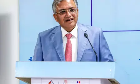 निष्पक्ष मतदाता सूची से निष्पक्ष चुनाव होते हैं, अधिवक्ताओं के सम्मेलन में बोले सीईसी ज्ञानेश कुमार