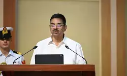 राज्यपाल ने ओडिशा के विश्वविद्यालयों से वैश्विक स्तर पर प्रतिस्पर्धी और नवाचार-प्रेरित बनने का आग्रह किया राज्यपाल ने ओडिशा के विश्वविद्यालयों से वैश्विक स्तर पर प्रतिस्पर्धी और नवाचार-प्रेरित बनने का आग्रह किया