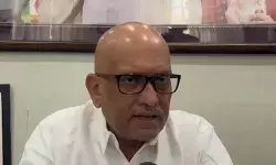 हमीरपुर पुल हादसे पर भड़के अजय राय, बोले- सिस्टम में फैला भ्रष्टाचार