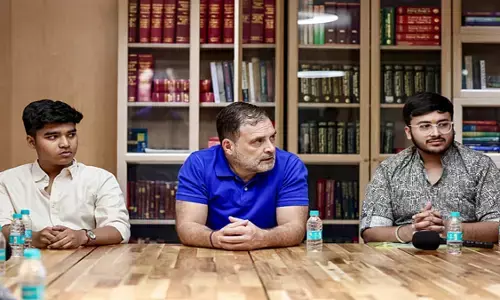 सीबीएसई रिजल्ट विवाद पर छात्रों से मिले राहुल गांधी, ‘डीप स्टेट एजेंट’ और ‘पाकिस्तानी’ कहे जाने पर उठाए सवाल सीबीएसई रिजल्ट विवाद पर छात्रों से मिले राहुल गांधी, ‘डीप स्टेट एजेंट’ और ‘पाकिस्तानी’ कहे जाने पर उठाए सवाल