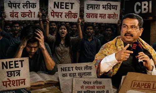 सरकार हिन्दू-मुसलमान से बनती है बच्चों की पढ़ाई लिखाई से क्या मतलब! सरकार हिन्दू-मुसलमान से बनती है बच्चों की पढ़ाई लिखाई से क्या मतलब!