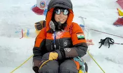 दुबई बेस्ड भारतीय बैंकर श्रद्धा गुप्ता ने विश्व की सबसे ऊंची चोटी माउंट एवरेस्ट पर चढ़ाई की दुबई बेस्ड भारतीय बैंकर श्रद्धा गुप्ता ने विश्व की सबसे ऊंची चोटी माउंट एवरेस्ट पर चढ़ाई की