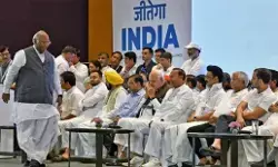 इंडिया ब्लाक किधर? इंडिया ब्लाक किधर?