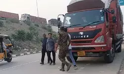 बिहार: जूट के बोरों में छिपाकर लाई जा रही भारी मात्रा में शराब बरामद, दो गिरफ्तार