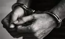 दहेज हत्या मामले में वांछित मुख्य आरोपी सागर लोधी गिरफ्तार, सआदतगंज पुलिस ने केजीएमयू ट्रॉमा सेंटर से पकड़ा