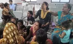 मुजफ्फरपुर के अस्पताल में भीषण आग से 4 की मौत, सीएम सम्राट ने की आर्थिक मदद की घोषणा मुजफ्फरपुर के अस्पताल में भीषण आग से 4 की मौत, सीएम सम्राट ने की आर्थिक मदद की घोषणा