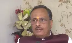 टीएमसी को लेकर एनडीए नेताओं का तंज, बोले- विधायक पार्टी छोड़कर जाने लगे टीएमसी को लेकर एनडीए नेताओं का तंज, बोले- विधायक पार्टी छोड़कर जाने लगे