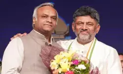 कर्नाटक मंत्रिमंडल में विभागों का बंटवारा, सीएम डीके शिवकुमार ने संभाला वित्त विभाग; प्रियांक खरगे को मिला गृह मंत्रालय