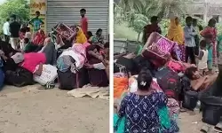 भारत-बांग्लादेश सीमा पर बढ़ा तनाव, बॉर्डर पर बैठे अपने ही घुसपैठियों को देख बौखलाया बांग्लादेश, भारत पर लगाया ये आरोप भारत-बांग्लादेश सीमा पर बढ़ा तनाव, बॉर्डर पर बैठे अपने ही घुसपैठियों को देख बौखलाया बांग्लादेश, भारत पर लगाया ये आरोप