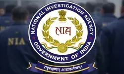 पीएफआई पर शिकंजा : एनआईए कोर्ट ने चेयरमैन ओएमए सलाम समेत 21 आरोपियों पर तय किए आरोप, 10 जुलाई को अगली सुनवाई पीएफआई पर शिकंजा : एनआईए कोर्ट ने चेयरमैन ओएमए सलाम समेत 21 आरोपियों पर तय किए आरोप, 10 जुलाई को अगली सुनवाई