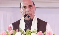 राजनाथ सिंह बोले- भारत की 7.7 प्रतिशत जीडीपी वृद्धि मजबूती का प्रतीक, पीएम मोदी के नेतृत्व को सराहा राजनाथ सिंह बोले- भारत की 7.7 प्रतिशत जीडीपी वृद्धि मजबूती का प्रतीक, पीएम मोदी के नेतृत्व को सराहा