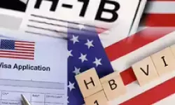 H-1B वीजा धारकों की बढ़ सकती हैं मुश्किलें, ग्रीन कार्ड का रास्ता बंद करने का प्रस्ताव अमेरिकी संसद में पेश H-1B वीजा धारकों की बढ़ सकती हैं मुश्किलें, ग्रीन कार्ड का रास्ता बंद करने का प्रस्ताव अमेरिकी संसद में पेश