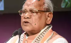 लालू परिवार की सुरक्षा घटाने के फैसले पर जीतन राम मांझी बोले- सुरक्षा देना या उसमें बदलाव करना प्रशासनिक प्रक्रिया का हिस्सा लालू परिवार की सुरक्षा घटाने के फैसले पर जीतन राम मांझी बोले- सुरक्षा देना या उसमें बदलाव करना प्रशासनिक प्रक्रिया का हिस्सा