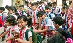 असम के गोलपारा जिले के स्कूलों में नॉन-वेज टिफिन पर रोक, आदेश तत्काल प्रभाव से लागू असम के गोलपारा जिले के स्कूलों में नॉन-वेज टिफिन पर रोक, आदेश तत्काल प्रभाव से लागू