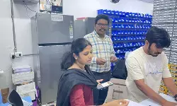 तेलंगाना: ऑनलाइन फार्मेसी से जुड़ी 41 दुकानों को नोटिस तेलंगाना: ऑनलाइन फार्मेसी से जुड़ी 41 दुकानों को नोटिस