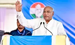 इंडिया ब्लॉक की अहम बैठक में 23 दलों के शामिल होने की संभावना, कई बड़े नेता रहेंगे मौजूद इंडिया ब्लॉक की अहम बैठक में 23 दलों के शामिल होने की संभावना, कई बड़े नेता रहेंगे मौजूद
