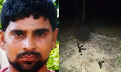 यूपी में एसटीएफ की बड़ी कार्रवाई, एक लाख का इनामी बदमाश भानु प्रताप सिंह मुठभेड़ में ढेर यूपी में एसटीएफ की बड़ी कार्रवाई, एक लाख का इनामी बदमाश भानु प्रताप सिंह मुठभेड़ में ढेर