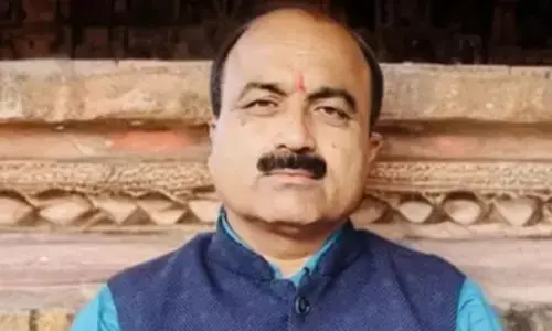 MP में राज्यसभा की तीसरी सीट पर भी चुनाव लड़ेगी BJP, महेश केवट को बनाया उम्मीदवार MP में राज्यसभा की तीसरी सीट पर भी चुनाव लड़ेगी BJP, महेश केवट को बनाया उम्मीदवार