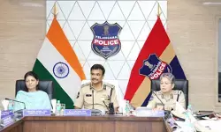 तेलंगाना डीजीपी ने नेपाल और अन्य देशों के घरेलू कामगारों का डेटाबेस तैयार करने का दिया निर्देश तेलंगाना डीजीपी ने नेपाल और अन्य देशों के घरेलू कामगारों का डेटाबेस तैयार करने का दिया निर्देश