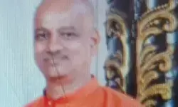 कर्नाटक: पत्नी और बेटे की हत्या के बाद व्यापारी ने की आत्महत्या, सुसाइड नोट में आर्थिक तंगी और कारोबार में नुकसान का जिक्र