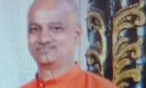 कर्नाटक: पत्नी और बेटे की हत्या के बाद व्यापारी ने की आत्महत्या, सुसाइड नोट में आर्थिक तंगी और कारोबार में नुकसान का जिक्र