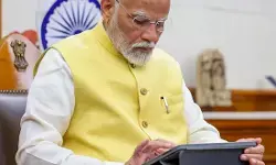 बारह साल बेमिसाल की गठरी खुल गई बारह साल बेमिसाल की गठरी खुल गई