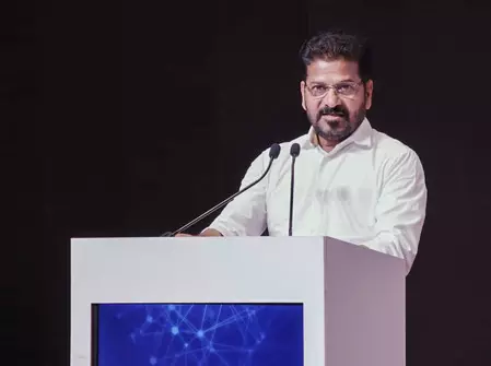 नीति आयोग की बैठक: सीएम रेवंत रेड्डी ने छह महानगरों में से प्रत्येक को एक लाख करोड़ रुपए की मांग की नीति आयोग की बैठक: सीएम रेवंत रेड्डी ने छह महानगरों में से प्रत्येक को एक लाख करोड़ रुपए की मांग की