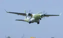 आत्मनिर्भर भारत को बड़ी उड़ान, स्वदेशी C-295 सैन्य विमान की पहली टेस्ट फ्लाइट सफल आत्मनिर्भर भारत को बड़ी उड़ान, स्वदेशी C-295 सैन्य विमान की पहली टेस्ट फ्लाइट सफल