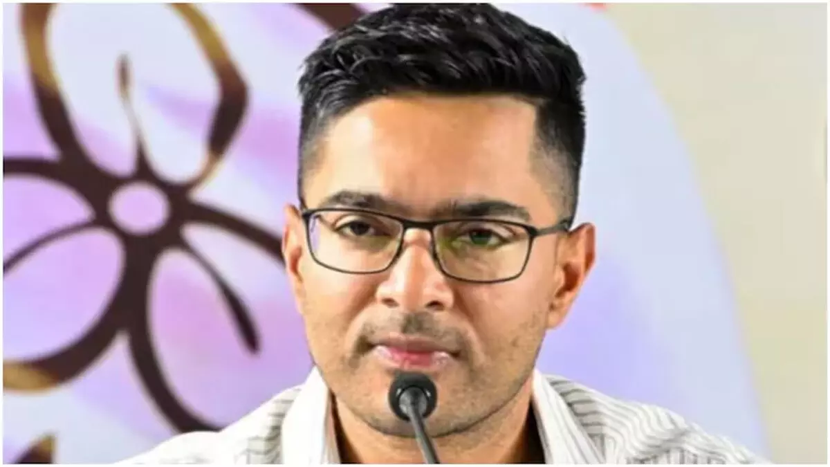कल्याण बनर्जी बचपन से मेरा मार्गदर्शन करते आए हैं, घमंडी होने के आरोप पर अभिषेक बनर्जी का बयान कल्याण बनर्जी बचपन से मेरा मार्गदर्शन करते आए हैं, घमंडी होने के आरोप पर अभिषेक बनर्जी का बयान