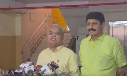कर्नाटक सरकार को पावर सेक्टर का निजीकरण नहीं होने देना चाहिए: भाजपा कर्नाटक सरकार को पावर सेक्टर का निजीकरण नहीं होने देना चाहिए: भाजपा