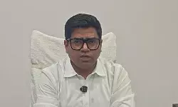 उन्नाव घोटाला मामले में दो कर्मचारी गिरफ्तार, डीएम ने कहा- दोषी बख्शे नहीं जाएंगे उन्नाव घोटाला मामले में दो कर्मचारी गिरफ्तार, डीएम ने कहा- दोषी बख्शे नहीं जाएंगे