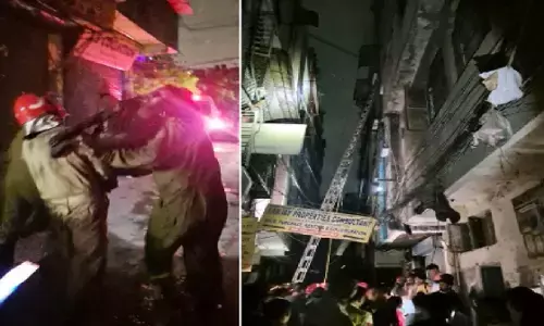 तुगलकाबाद में भीषण आग से 3 की मौत, 5 लोगों को सुरक्षित निकाला; दिल्ली में बढ़ी अग्निकांड की घटनाएं तुगलकाबाद में भीषण आग से 3 की मौत, 5 लोगों को सुरक्षित निकाला; दिल्ली में बढ़ी अग्निकांड की घटनाएं