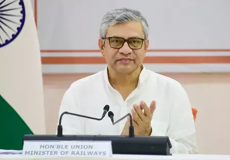रेलवे ने फास्टर टेक्नोलॉजी ड्रिवन प्रक्रिया के तहत की उम्मीदवारों की भर्ती रेलवे ने फास्टर टेक्नोलॉजी ड्रिवन प्रक्रिया के तहत की उम्मीदवारों की भर्ती