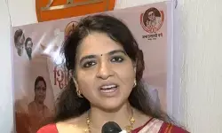 महिला कोई वस्तु नहीं, 370 रुपए की बिरयानी टिप्पणी पर भड़कीं शाइना एनसी महिला कोई वस्तु नहीं, 370 रुपए की बिरयानी टिप्पणी पर भड़कीं शाइना एनसी