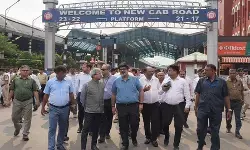 रेलवे बोर्ड के चेयरमैन ने बंगाल की परियोजनाओं की समीक्षा की, यात्रियों के लिए बेहतर सुविधाओं पर जोर दिया