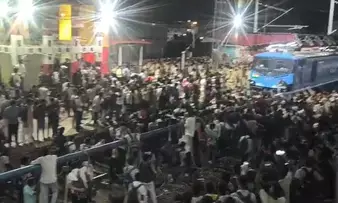 परीक्षा स्पेशल ट्रेन में हंगामा : पाटलिपुत्र स्टेशन पर तोड़फोड़, पुलिस की हवाई फायरिंग परीक्षा स्पेशल ट्रेन में हंगामा : पाटलिपुत्र स्टेशन पर तोड़फोड़, पुलिस की हवाई फायरिंग