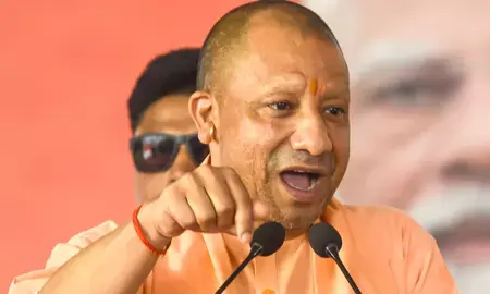 यूपी: गोरखपुर को 226 विकास परियोजनाओं की सौगात, लाभार्थियों को वितरित होंगे प्रमाण-पत्र