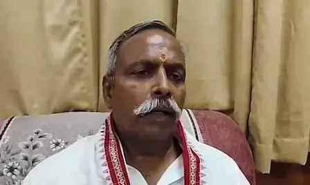 राम मंदिर में दान विवाद: एसआईटी आज करेगी परिसर का दौरा, ट्रस्ट ने सरकार का जताया आभार राम मंदिर में दान विवाद: एसआईटी आज करेगी परिसर का दौरा, ट्रस्ट ने सरकार का जताया आभार