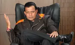 डिस्को डांसर : अमिताभ, धर्मेंद्र, और जीतेंद्र के दौर में रूस में मिथुन दा का जादू, आज भी स्क्रीन पर जलवा कायम