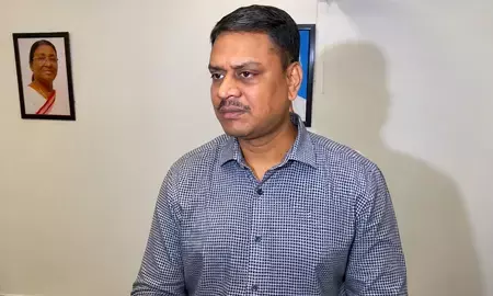 वाराणसी स्टेडियम में करीब 90 प्रतिशत काम पूरा, जानिए कब तक होगा तैयार? वाराणसी स्टेडियम में करीब 90 प्रतिशत काम पूरा, जानिए कब तक होगा तैयार?
