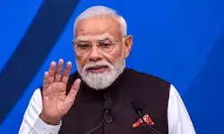 पेपर लीक पर प्रधानमंत्री मोदी का बड़ा ऐलान, फास्ट ट्रैक कोर्ट में होगी सुनवाई; बोले- दोषियों को नहीं बख्शेंगे पेपर लीक पर प्रधानमंत्री मोदी का बड़ा ऐलान, फास्ट ट्रैक कोर्ट में होगी सुनवाई; बोले- दोषियों को नहीं बख्शेंगे