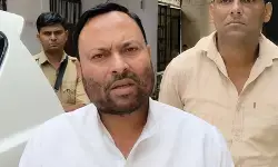 मंत्री अनिल कुमार का अखिलेश यादव से सवाल, सपा की सरकार में कितनी आईआईटी खुली थीं मंत्री अनिल कुमार का अखिलेश यादव से सवाल, सपा की सरकार में कितनी आईआईटी खुली थीं