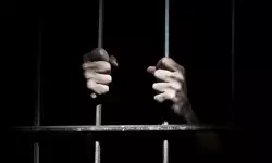 मध्य प्रदेश: आतंकी नेटवर्क के संदिग्ध मामले में एटीएस को आरोपी की चार दिन की हिरासत मिली मध्य प्रदेश: आतंकी नेटवर्क के संदिग्ध मामले में एटीएस को आरोपी की चार दिन की हिरासत मिली
